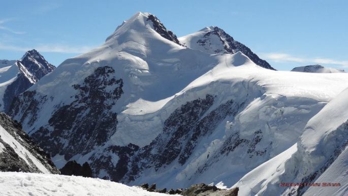 546804_454995651208773_722687348_n